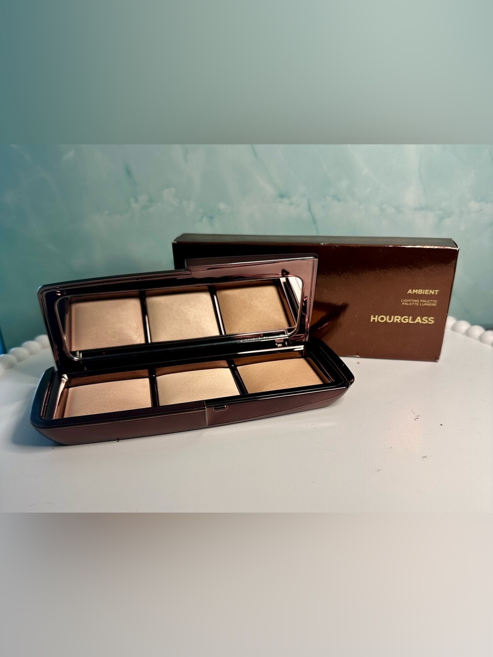 Hourglass Ambient® Lighting Palette Volume 1, MSRP $75 NIB